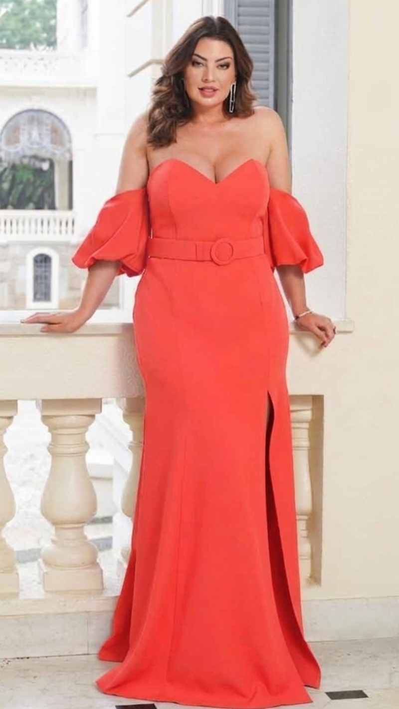 Vestido de Festa Tomara que Caia Plus Size