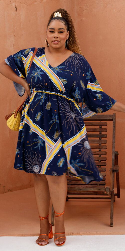 Vestido Plus Size Crepe Regulável Curto