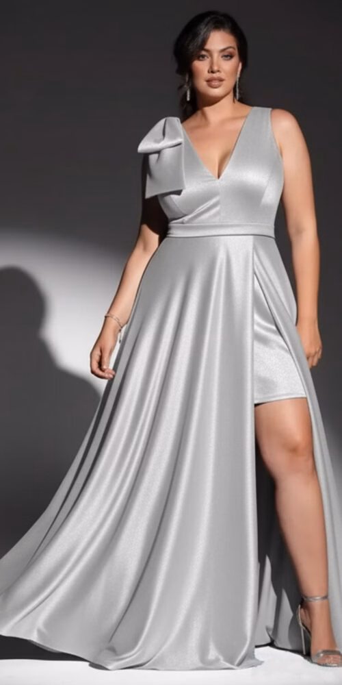 Vestido de Festa com Laço em Crepe Acetinado Plus Size