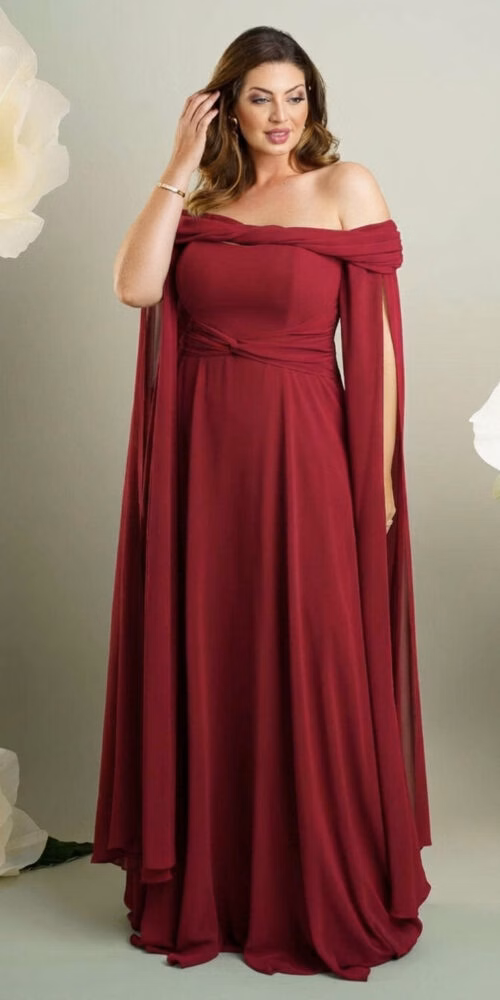 Vestido Plus Size Ombro a Ombro Mangas Removíeis Festa