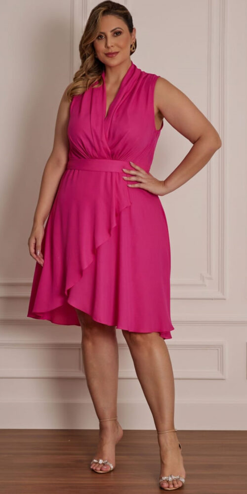 Vestido Curto Festa Plus Size Transpassado
