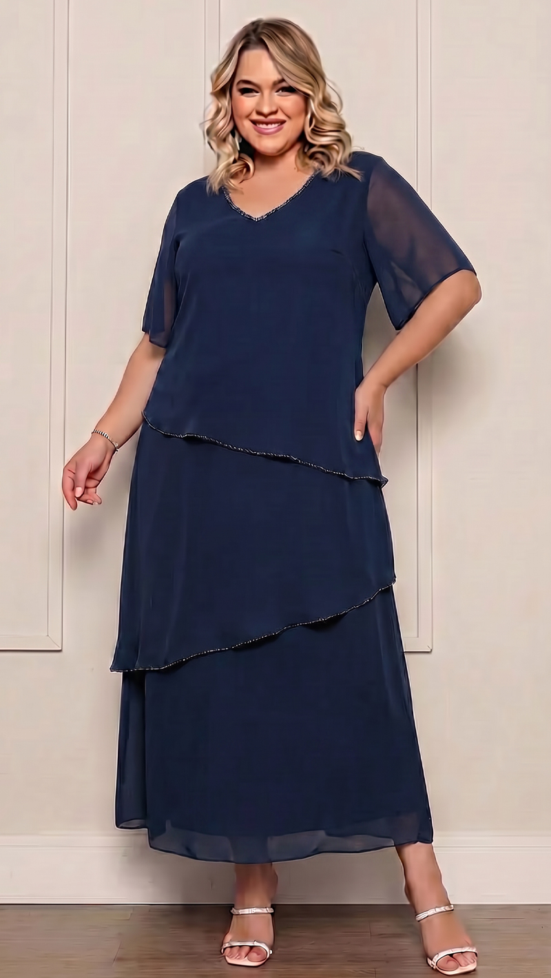 Vestido Festa Midi em Camadas Bordado Plus Size