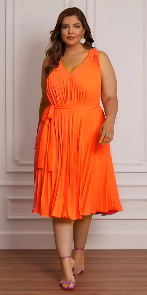 Vestido Midi Plus Size Trapézio Plissado