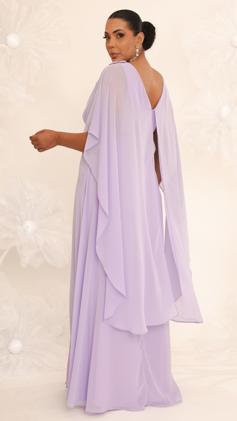 Vestido de Festa Capa Aplicação Flor Plus Size
