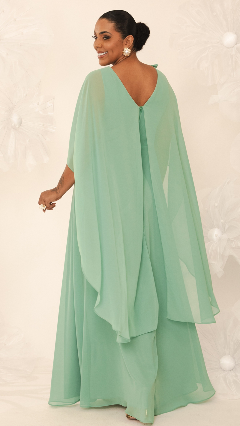 Vestido de Festa Capa Aplicação Flor Plus Size