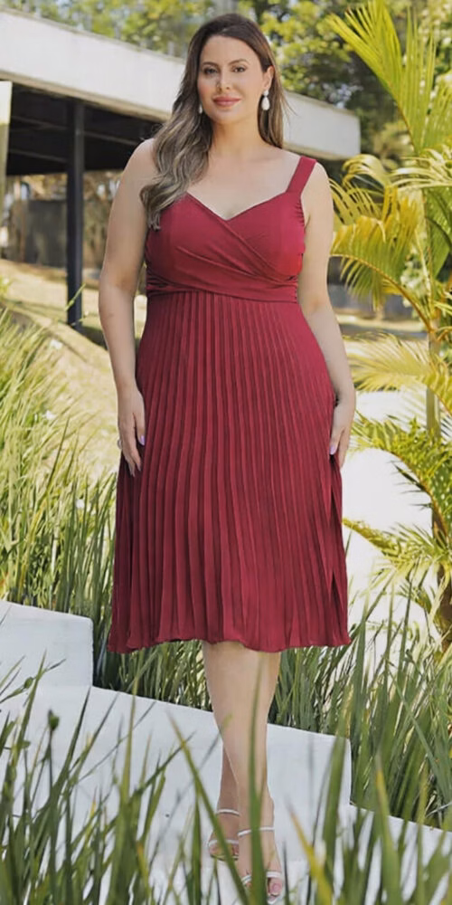 Vestido Midi Saia Plissada Plus Size