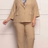 Conjunto em Alfaiataria Tecido Marrant Plus Size