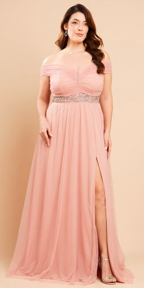 Vestido de Festa Tule Bordado Plus Size