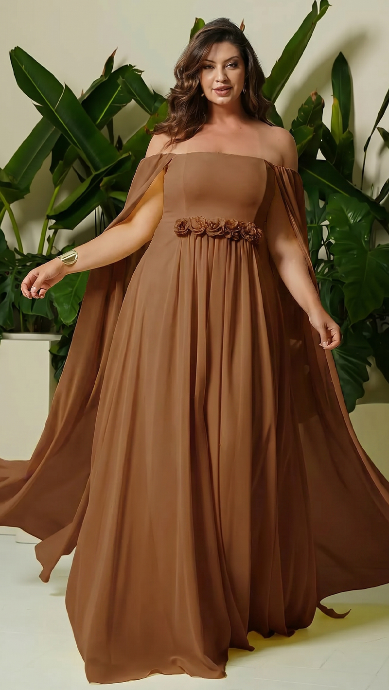 Vestido Festa Manga Capa e Cinto Flores Plus Size