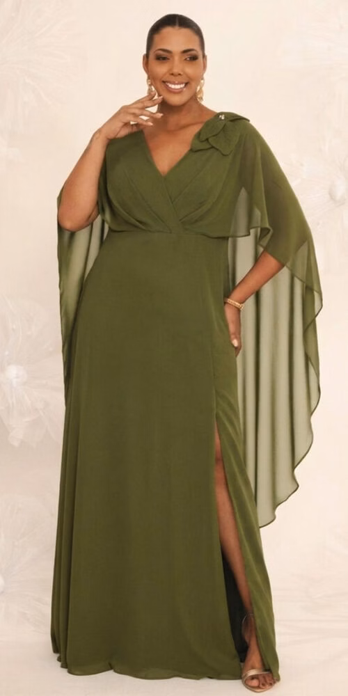 Vestido de Festa Capa Aplicação Flor Plus Size