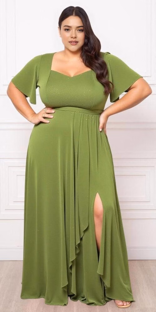 Vestido Festa Gliterado Decote Princesa Plus Size