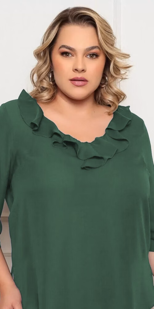 Blusa Babados em Crepe Plus Size