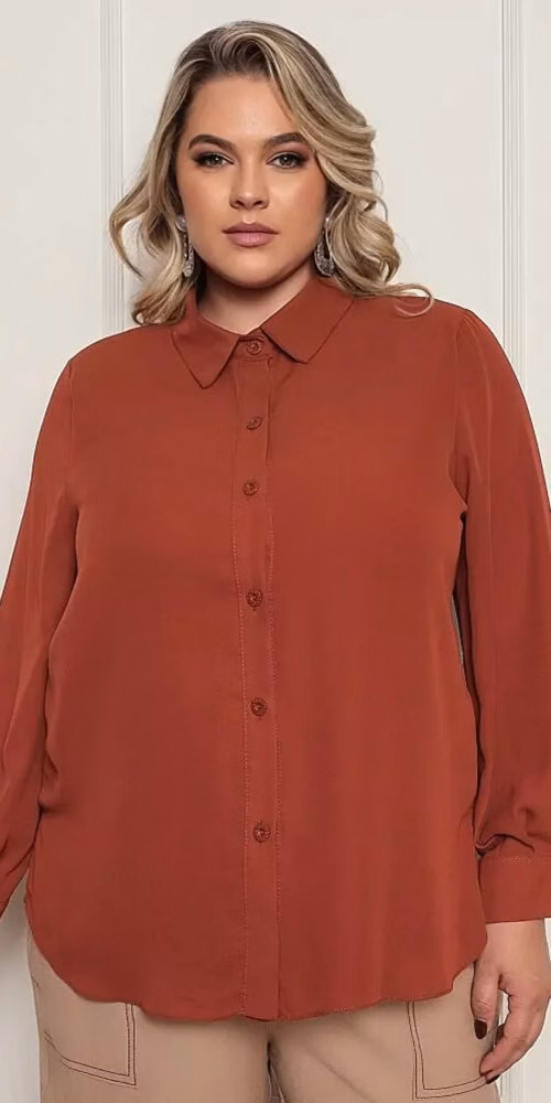 Camisa Plus Size Manga Longa em Crepe