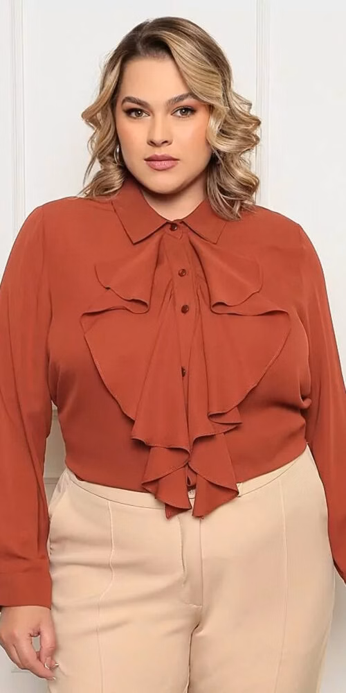 Camisa Crepe com Jabour Plus Size