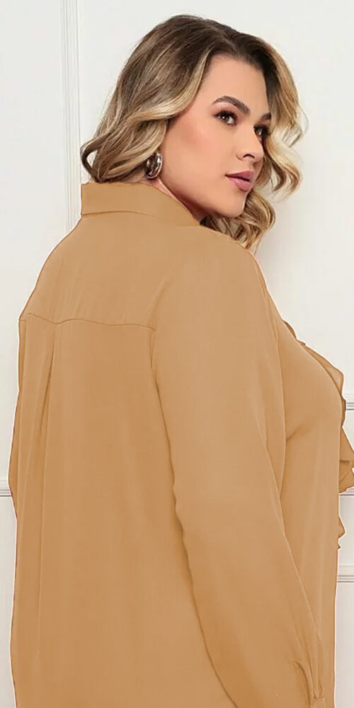 Camisa Crepe com Jabour Plus Size