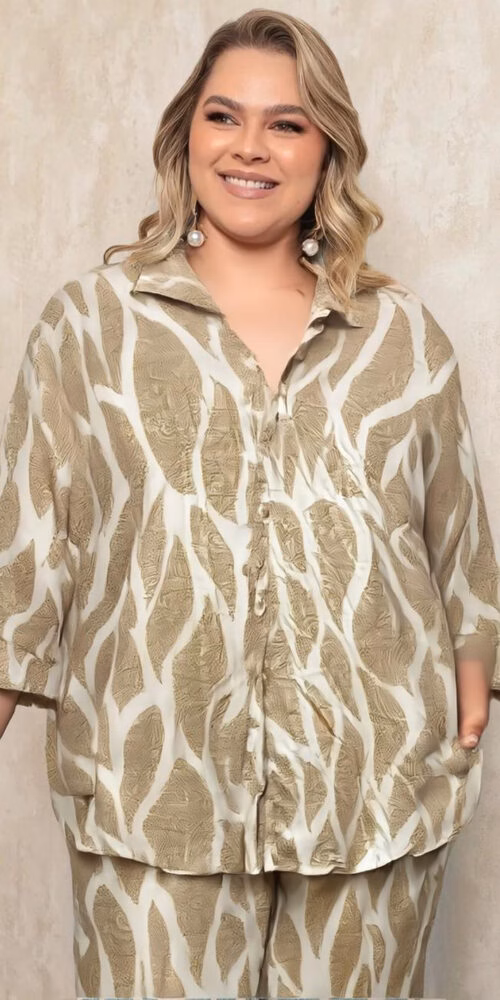 Conjunto com Camisa Crepe Jaccard Plus Size