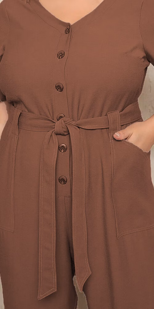 Macacão com Amarração Plus Size