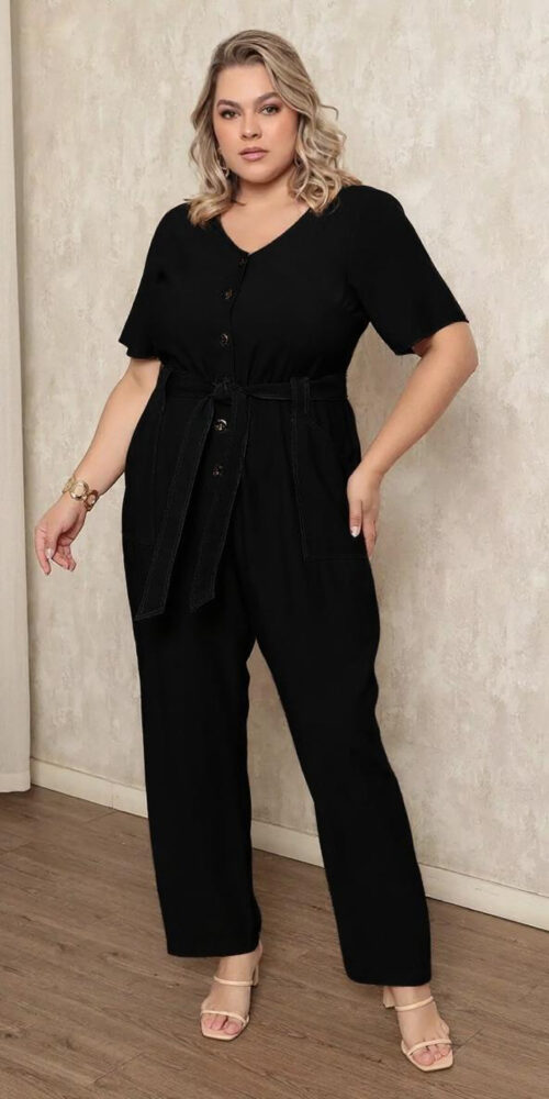 Macacão com Amarração Plus Size