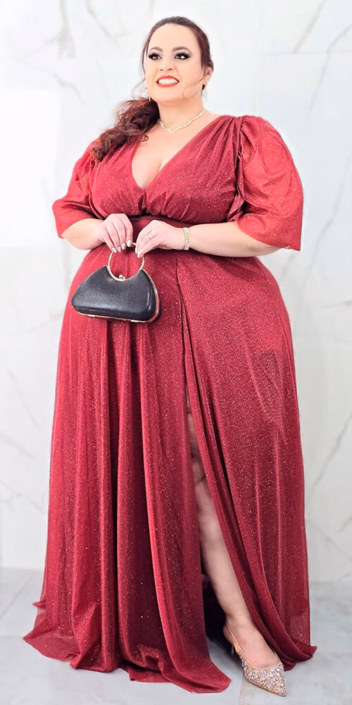 Vestido de Festa Plus Longo com Brilho