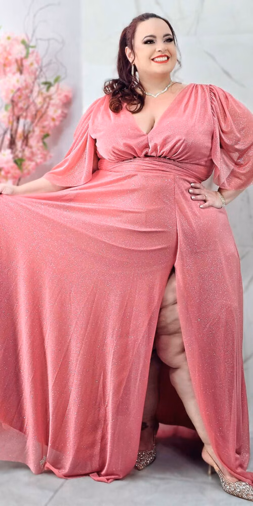Vestido de Festa Plus Longo com Brilho