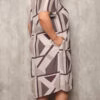 Vestido Midi Estampa Geométrica Plus Size