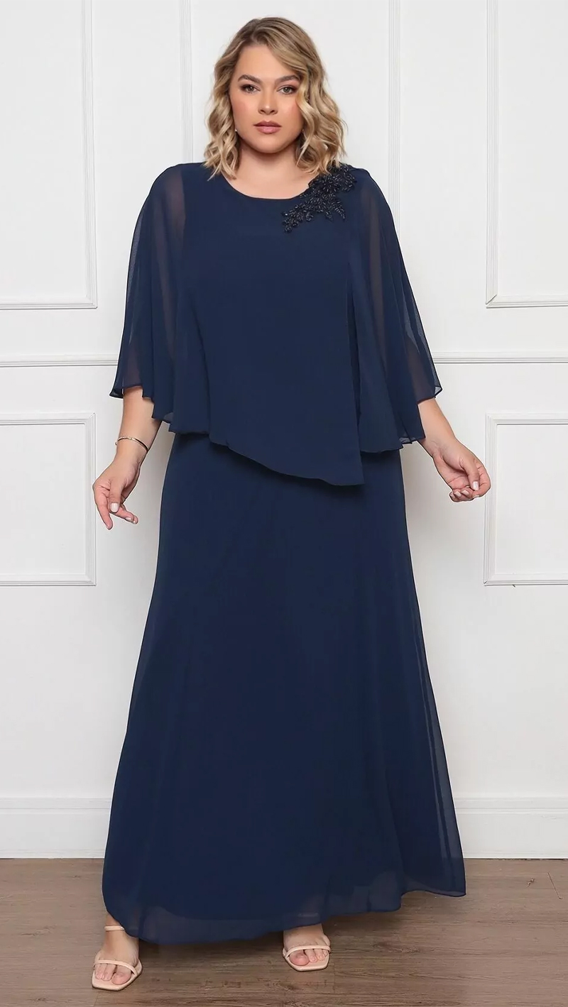 Vestido Festa Capa Aberta e Bordada Plus Size