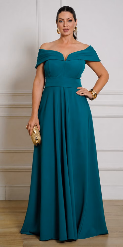Vestido Crepe Detalhe Plissado Plus Size