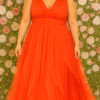 Vestido Festa Plus Size Recortes Tule