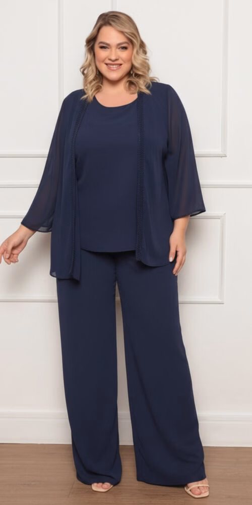 Trijunto Crepe Bordado Manual Plus Size