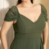 Vestido Festa Plus Size com Saia Sobreposta