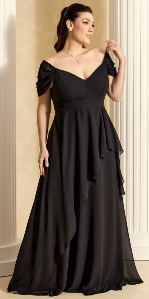 Vestido Festa Plus Size com Saia Sobreposta