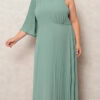 Vestido de Festa Ombro Só Detalhe Plissado Plus Size