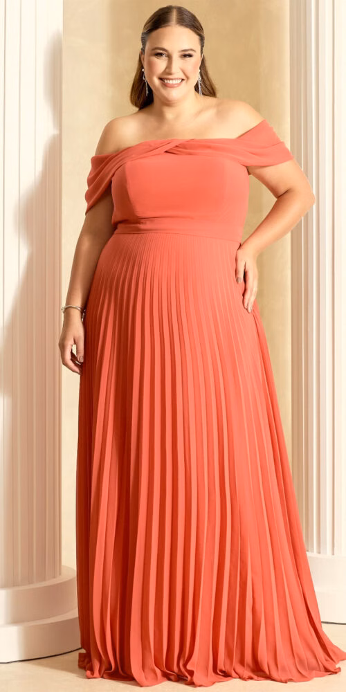 Vestido Festa Ombro a Ombro Plissado Plus Size