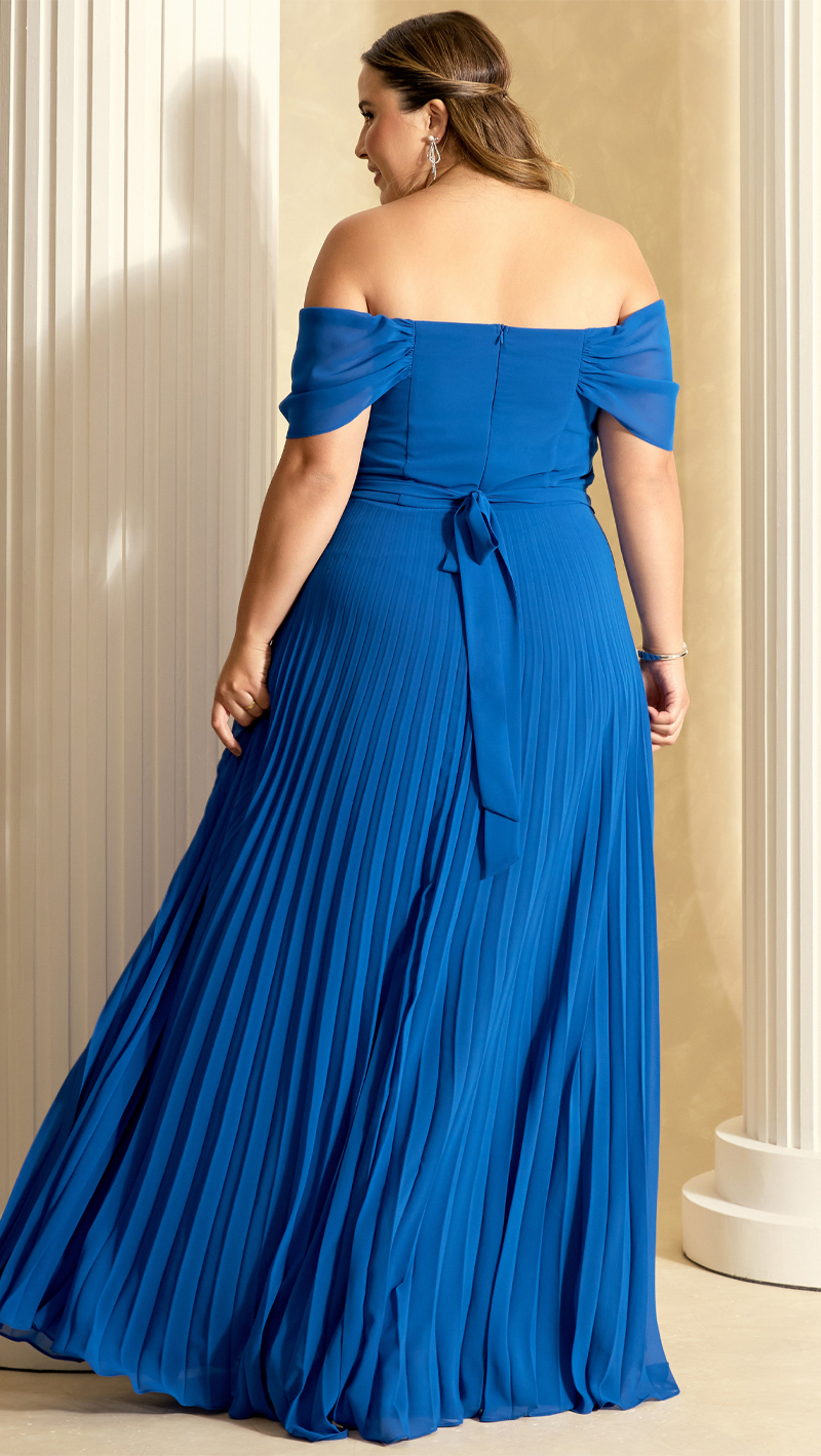 Vestido Festa Ombro a Ombro Plissado Plus Size