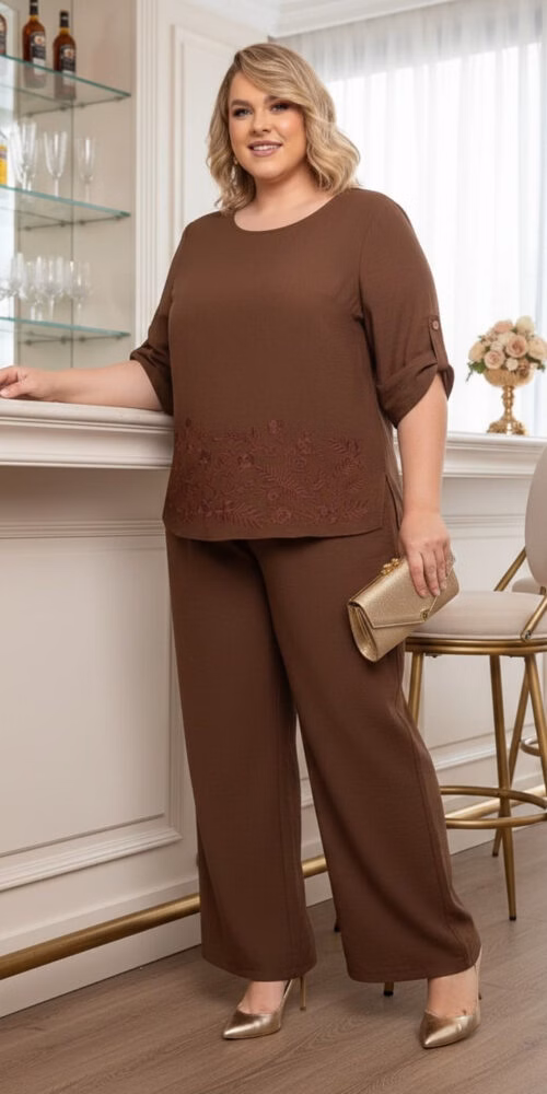 Conjunto Com Túnica Bordada Plus Size