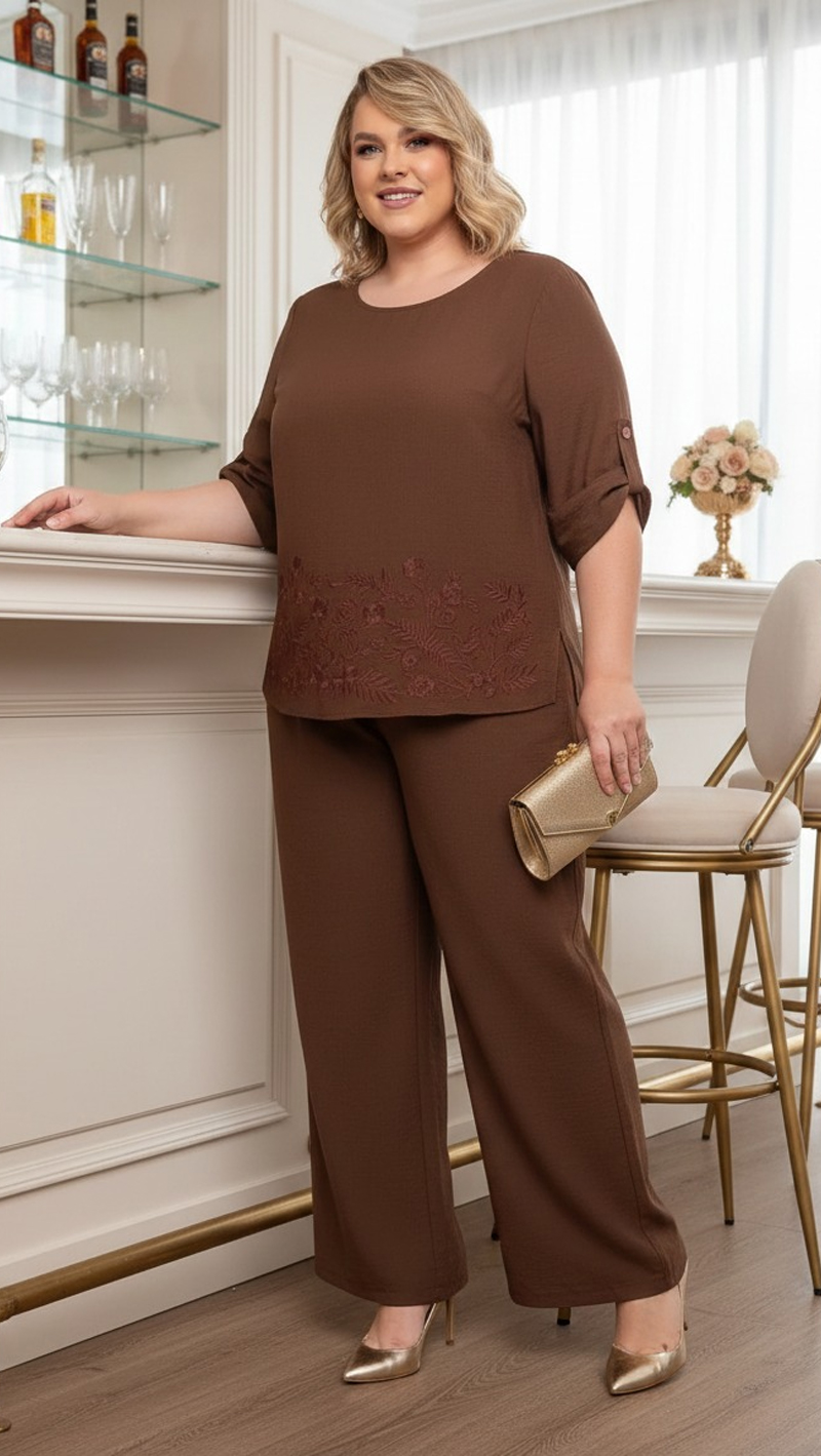 Conjunto Com Túnica Bordada Plus Size