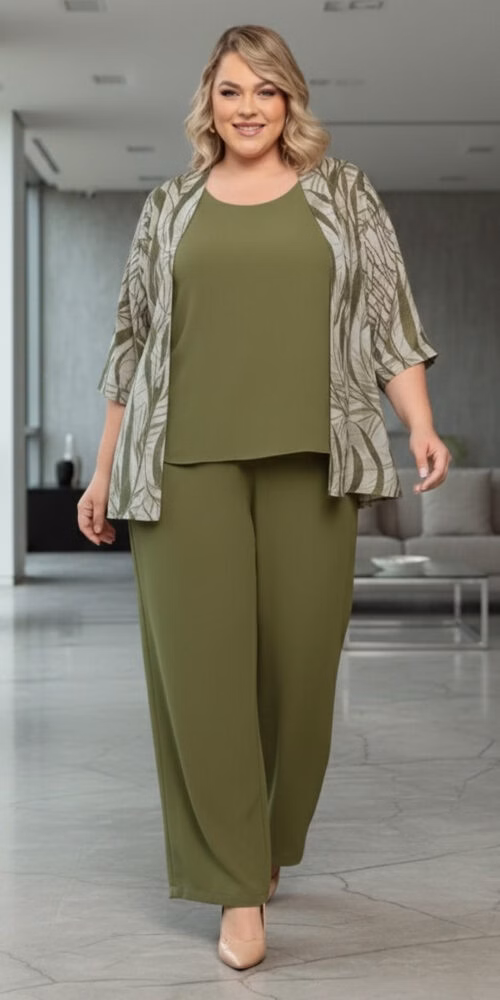 Trijunto com Cardigã Estampado Plus Size