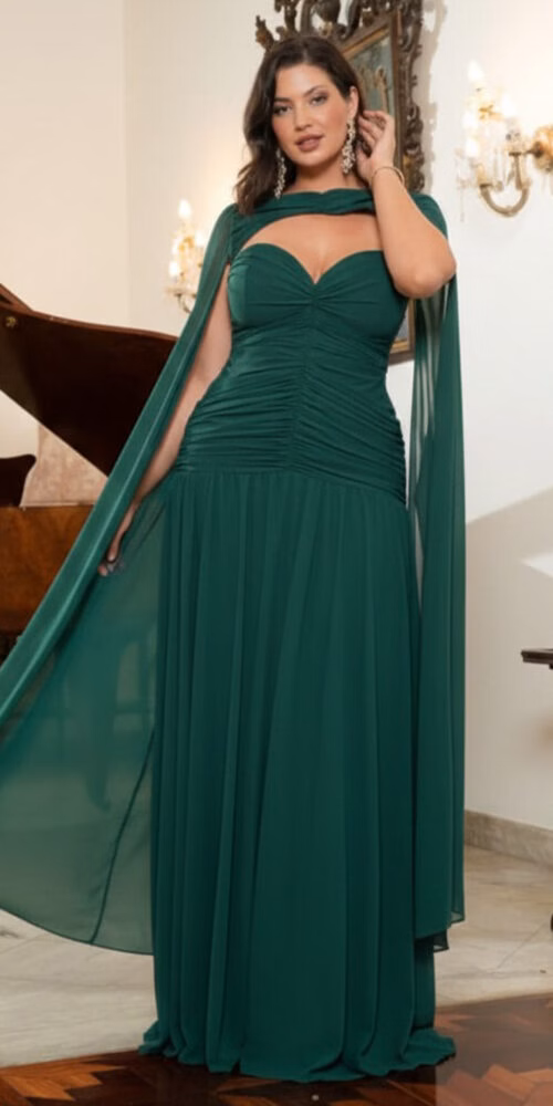 Vestido Plus Size com Capa Bolero Festa
