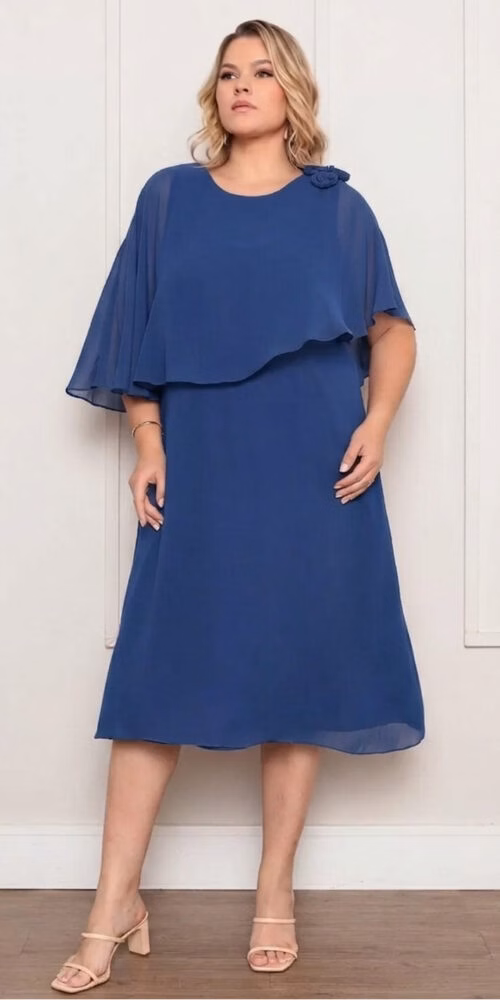 Vestido Midi Festa Capa com Flores Plus Size