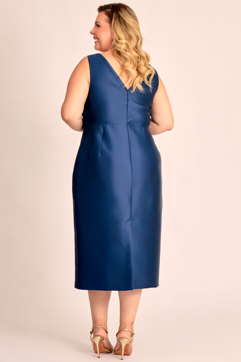 Vestido Midi Festa Zibeline com Echarpe Plus Size