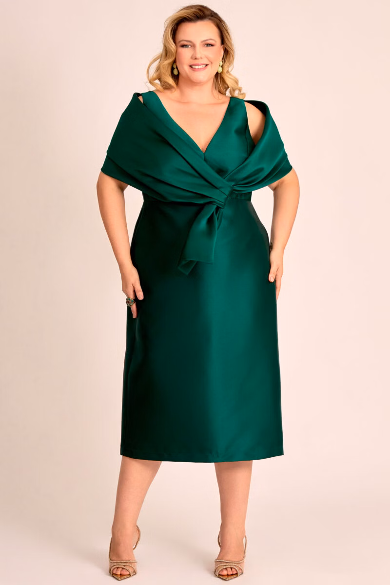 Vestido Midi Festa Zibeline com Echarpe Plus Size