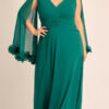 Vestido Plus Size de Festa Capa Curta com Fru-Fru