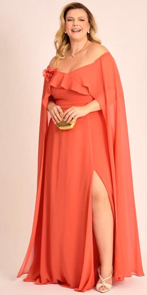 Vestido Festa Capa Longa e Flor Plus Size