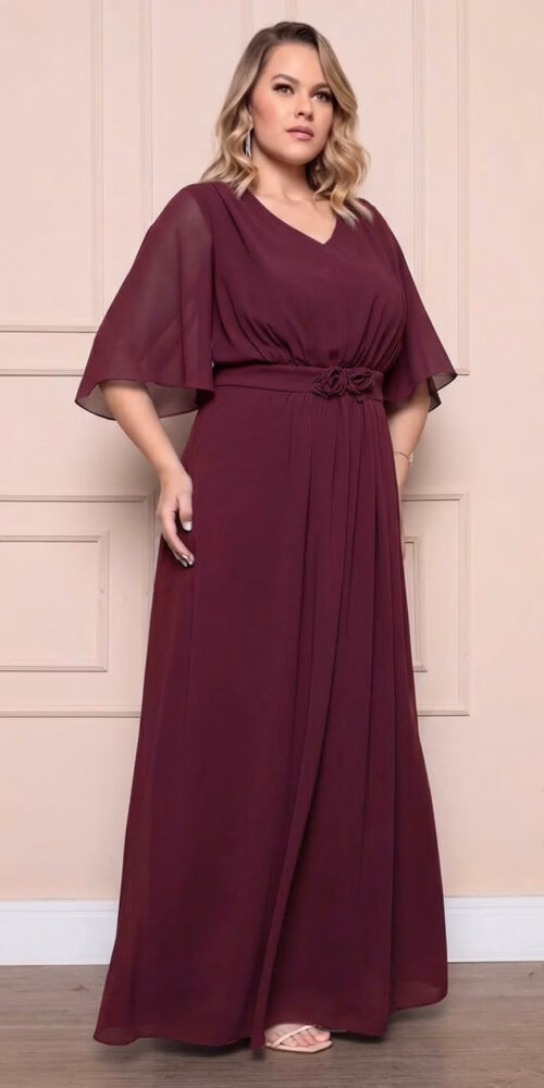 Vestido de Festa com 2 Flores Plus Size