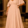 Vestido Festa em Crepe Decote Coração Plus Size