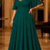 Vestido Festa em Crepe Decote Coração Plus Size